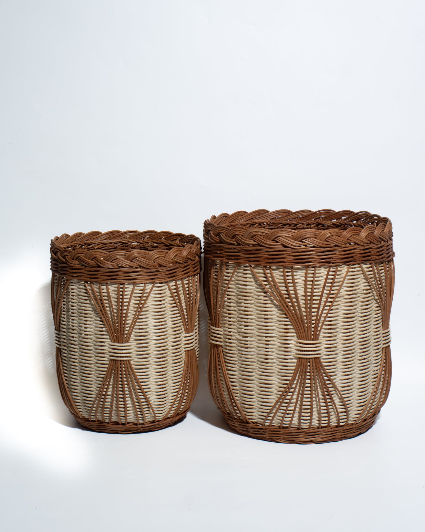 Handwoven Bamboo & Rattan Basket – Natural Decorative Storage Organizer