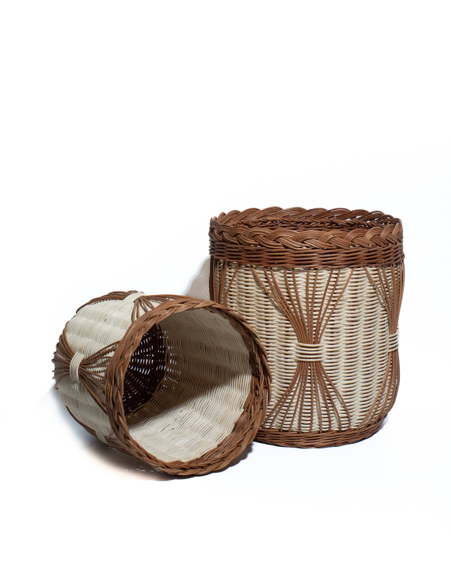 Handwoven Bamboo & Rattan Basket – Natural Decorative Storage Organizer