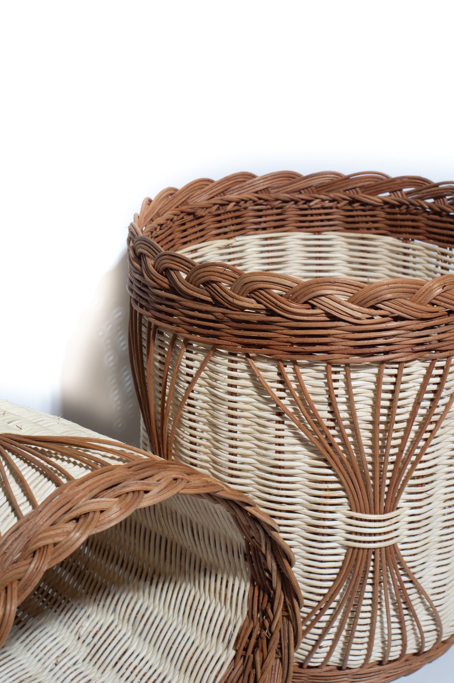 Handwoven Bamboo & Rattan Basket – Natural Decorative Storage Organizer