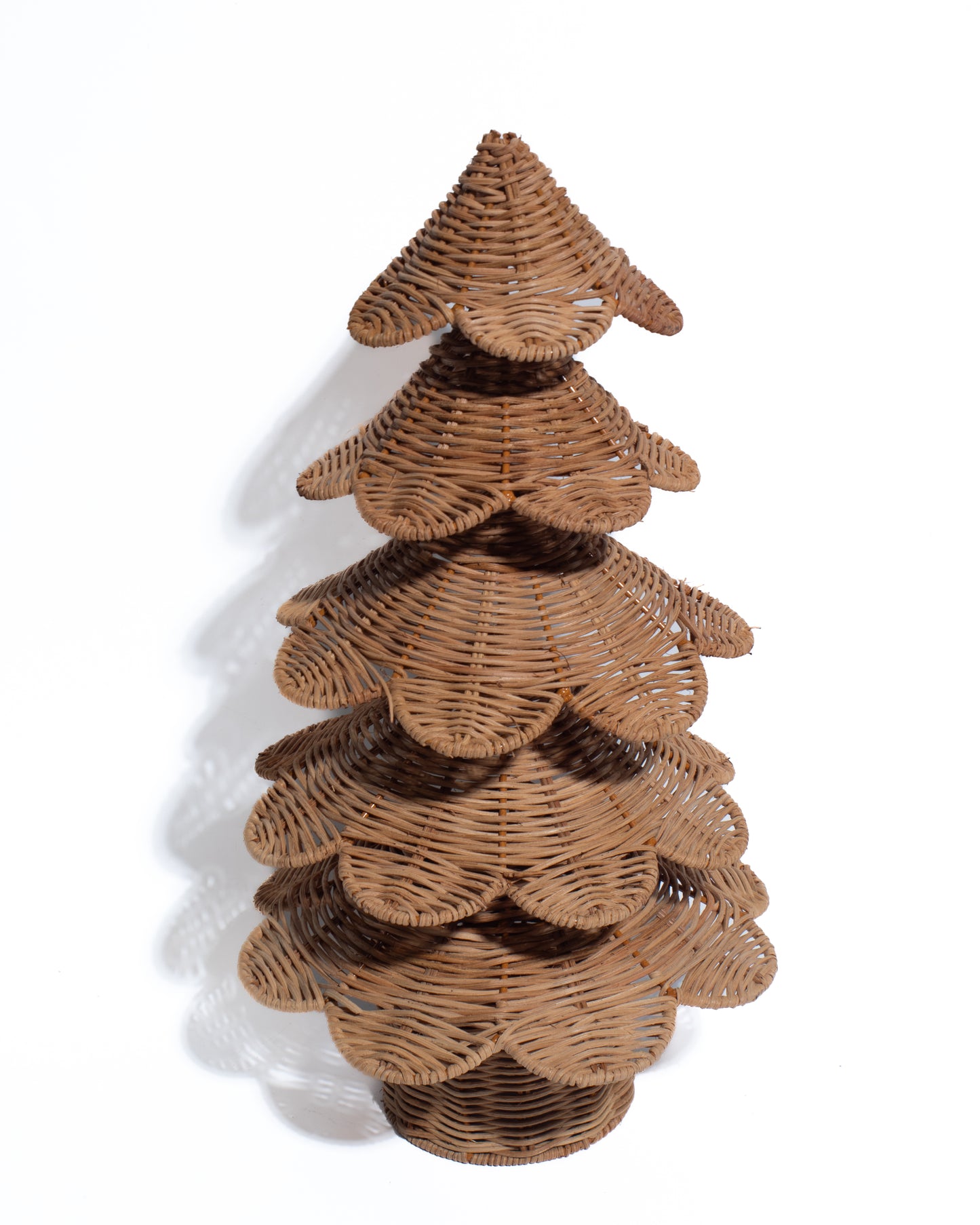Handwoven Rattan Christmas Tree Decoration – Natural Wicker Holiday Decor
