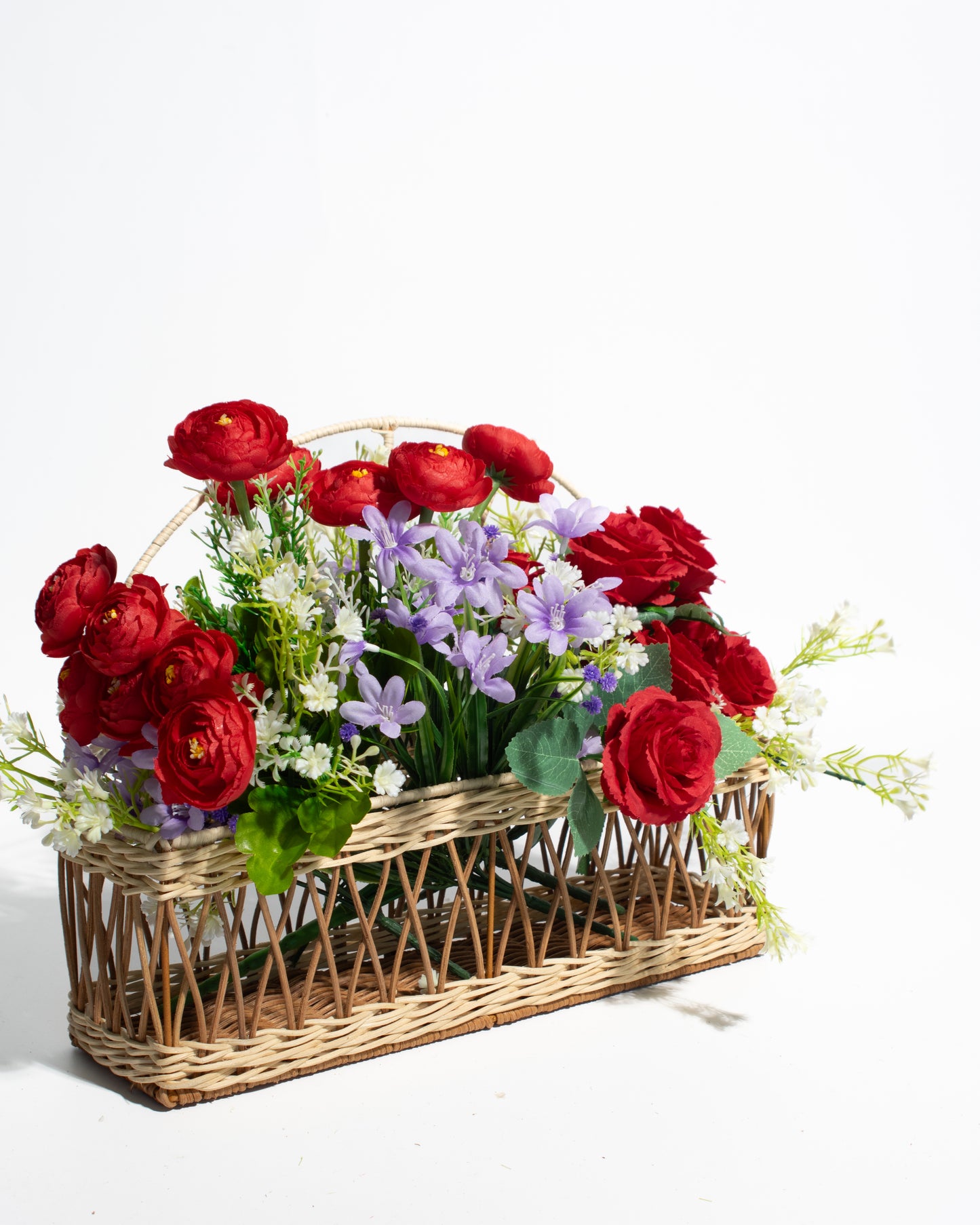 Handwoven Wall Hanging Rattan Basket – Decorative Wicker Storage Organizer with Sturdy Iron Frame – Ideal for Keys, Magazines, Small Items & Flower Display