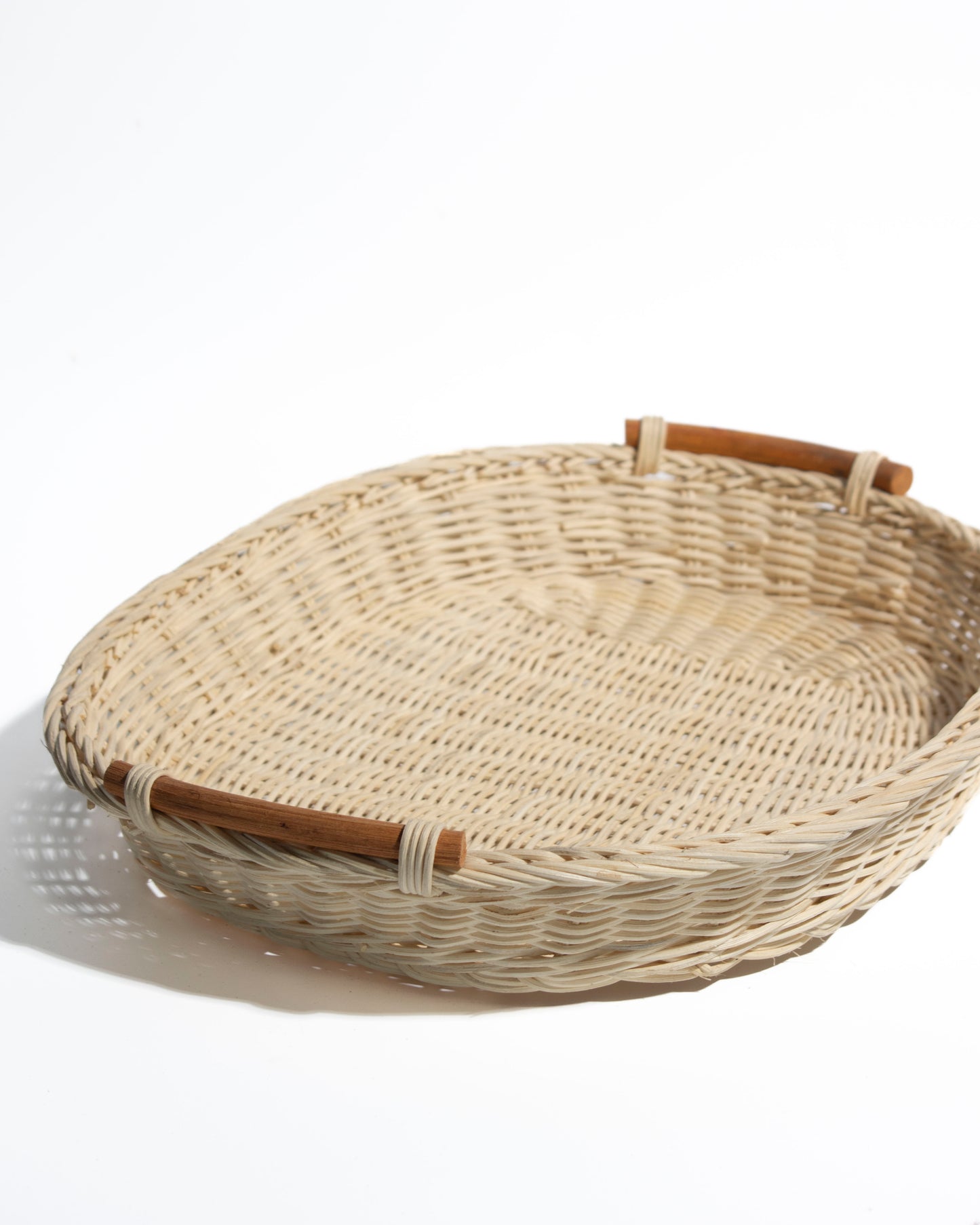 Large Handwoven Rattan Tray –Ideal for storing blankets, clothes, towels, Classic, Eco-Friendly & Versatile