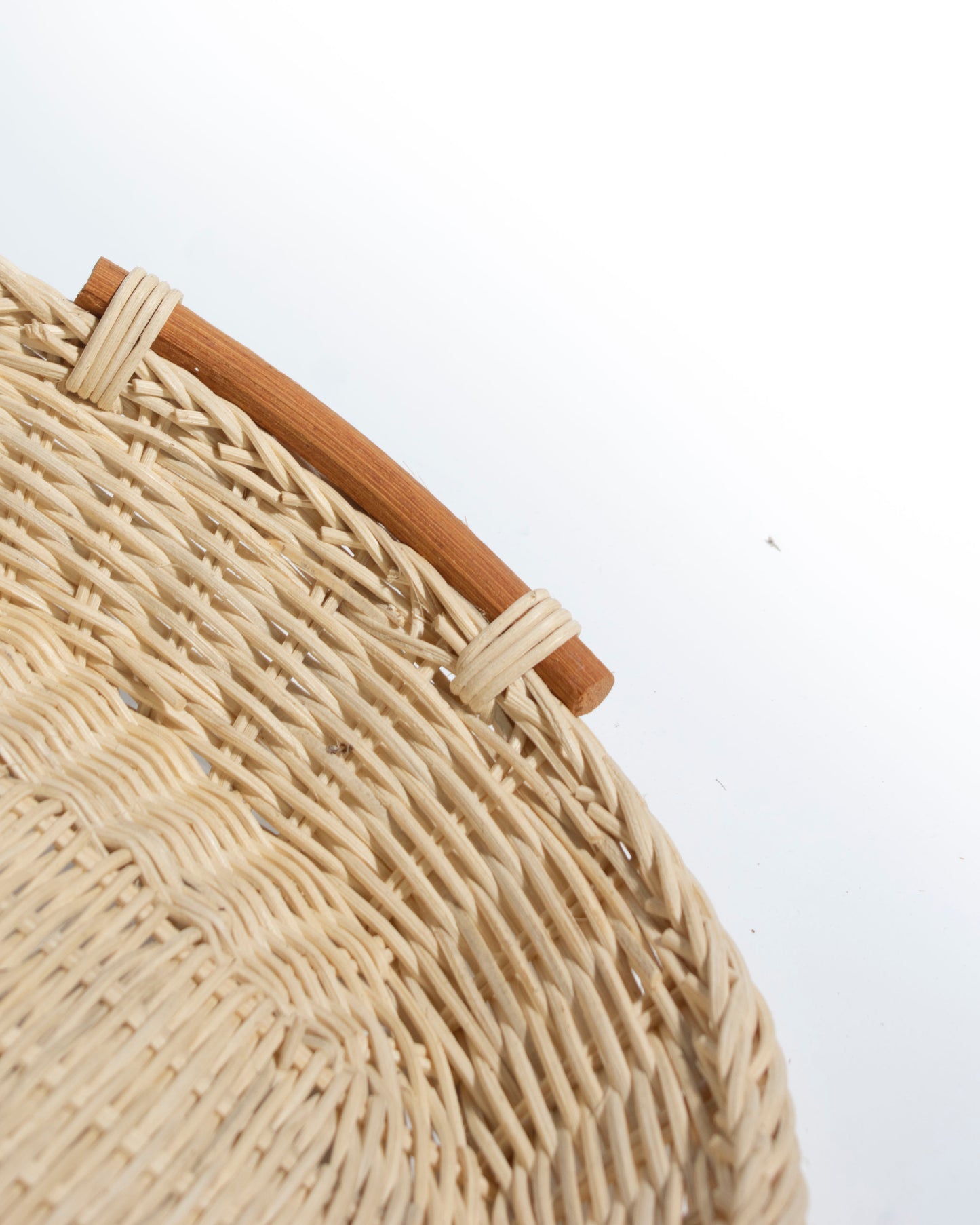 Large Handwoven Rattan Tray –Ideal for storing blankets, clothes, towels, Classic, Eco-Friendly & Versatile