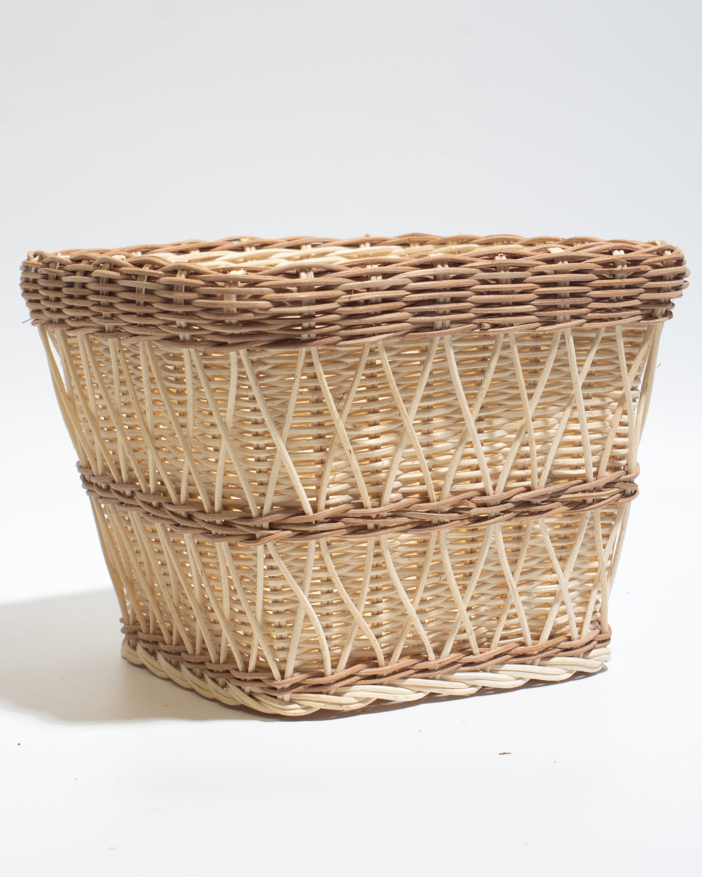 small Rattan basket The perfect size for flower arrangements, storing small items, toys, stationery, or accessories.