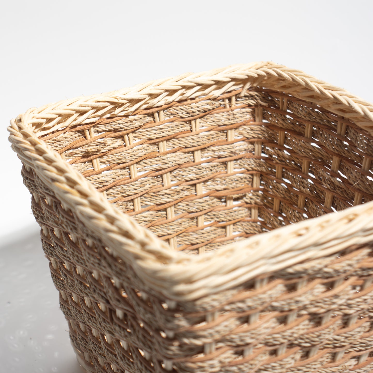 small rattan basket The perfect size for flower arrangements, storing small items, toys, stationery, or accessories.