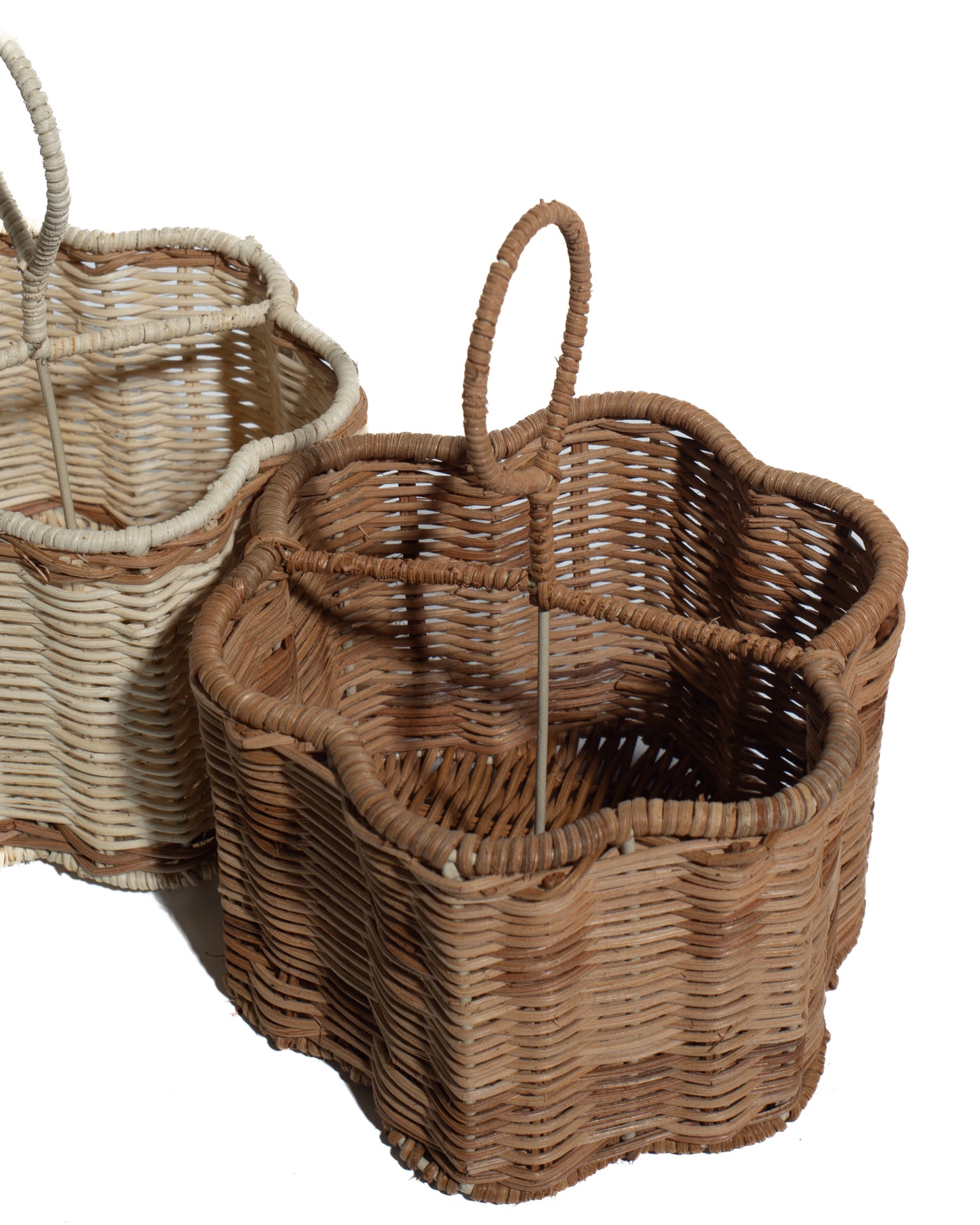 Handwoven Bamboo Tray with Iron Frame – Elegant Floral Design