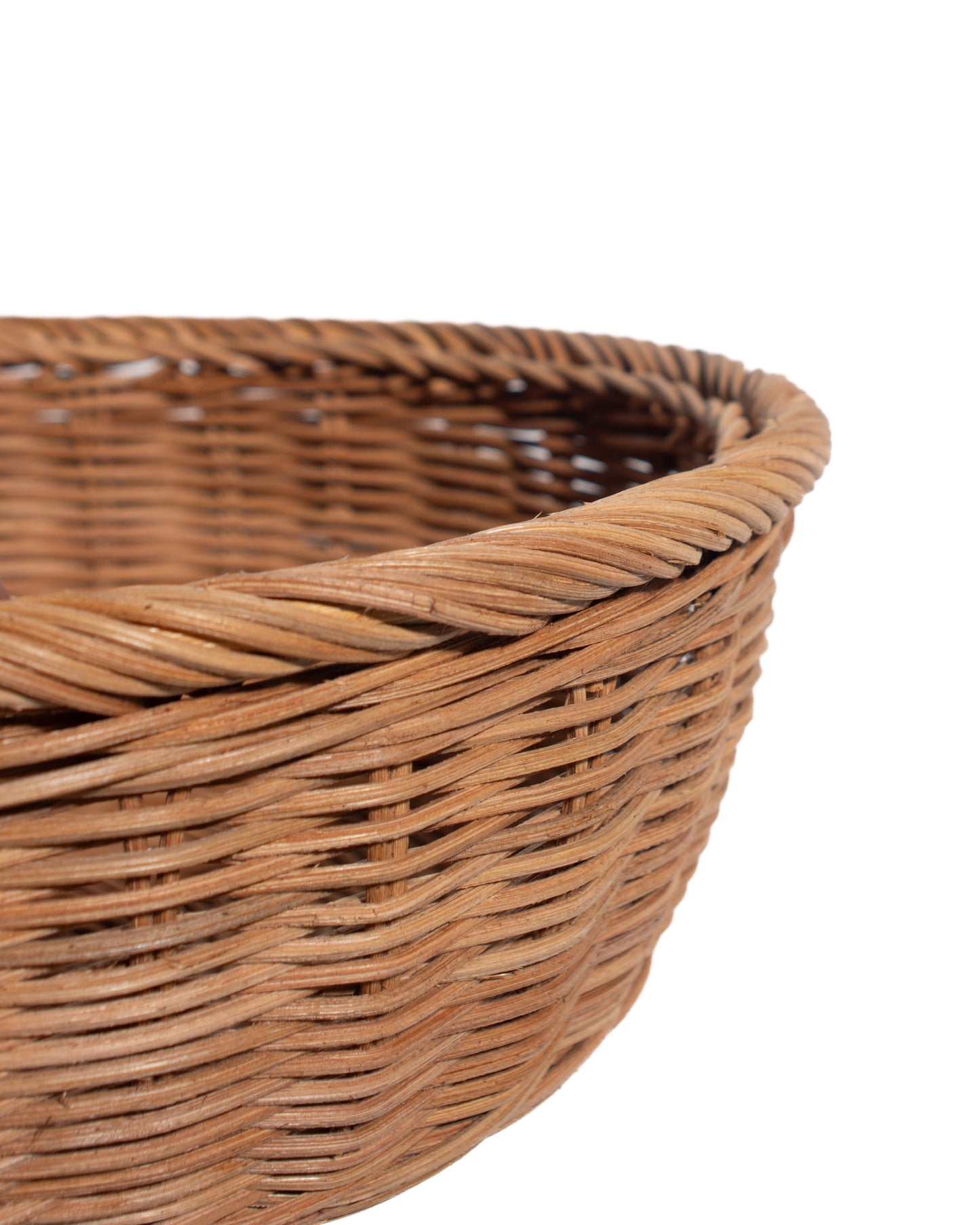 Handwoven rattan baskets for ideal Bread, fruits and vegetables, home decorations, badroom, kitchen