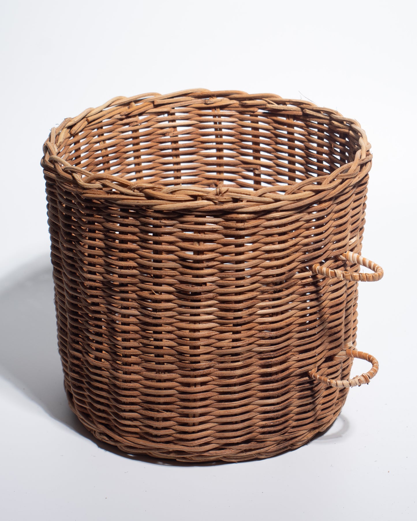 Round Handwoven Rattan Basket – Natural, Versatile &amp; Handcrafted